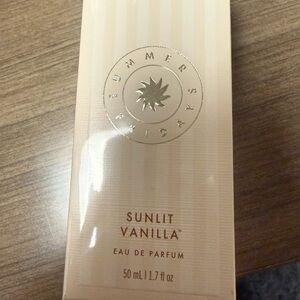 NWT Summer Friday Sunlit Vanilla Eau de Parfum - Pale Peach Packaging